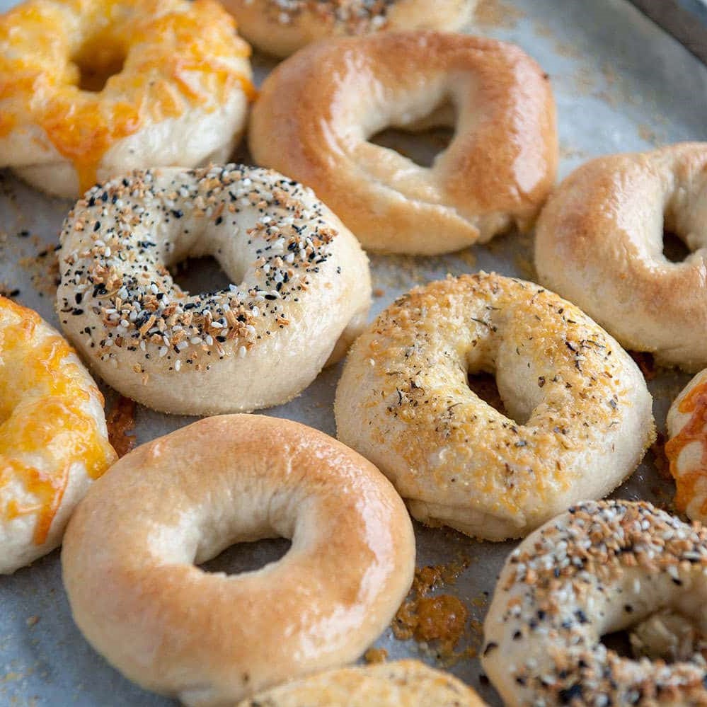 Bagels, tat were created in Poland, became the favorite breakfast item of New Yorkers